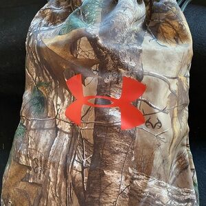 Under Armour Red Logo Camo Bag